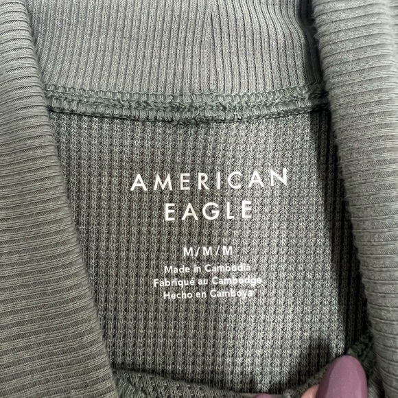 American Eagle Olive Green Ribbed Long Sleeve Turtleneck - Picture 5 of 6